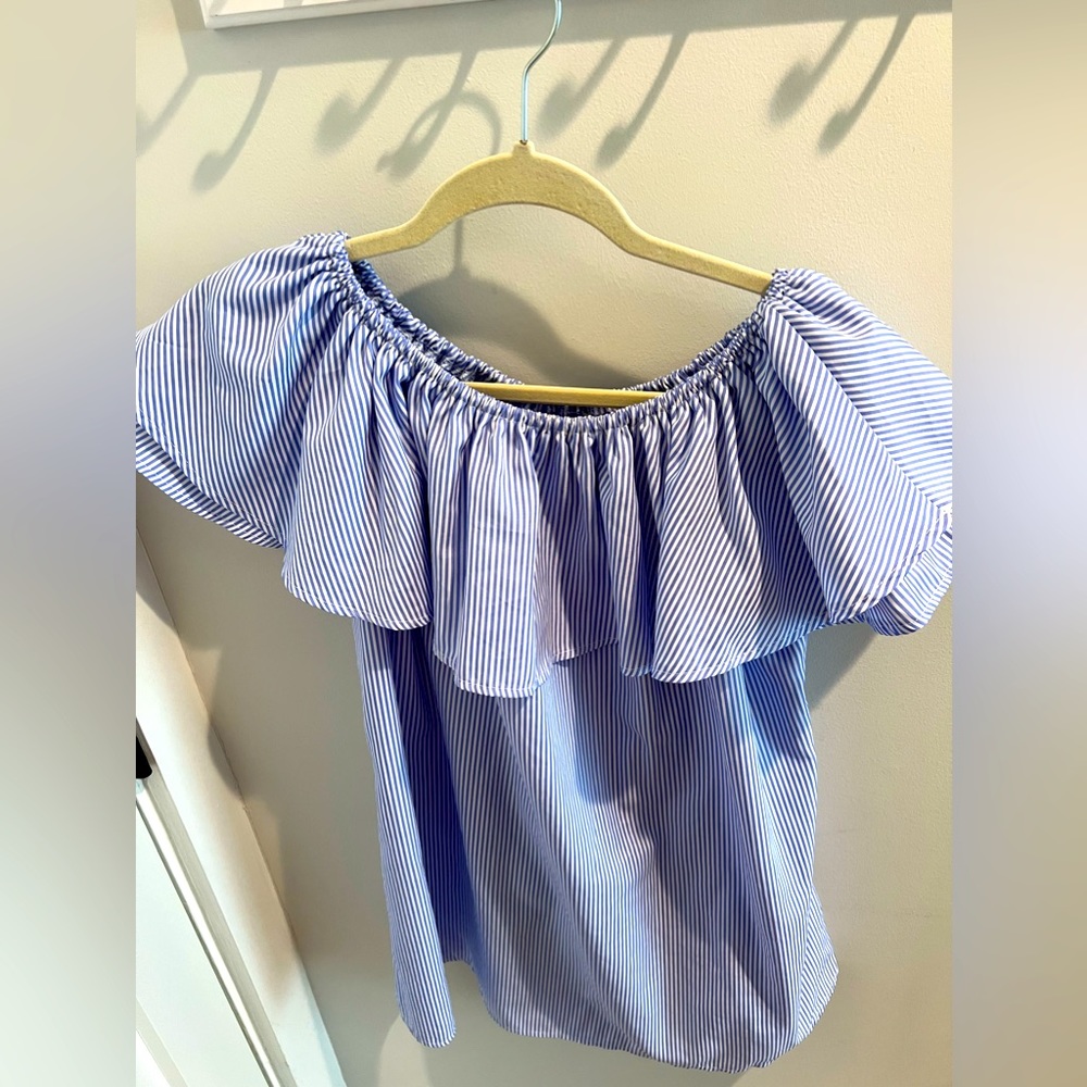 Another off the shoulder dress!